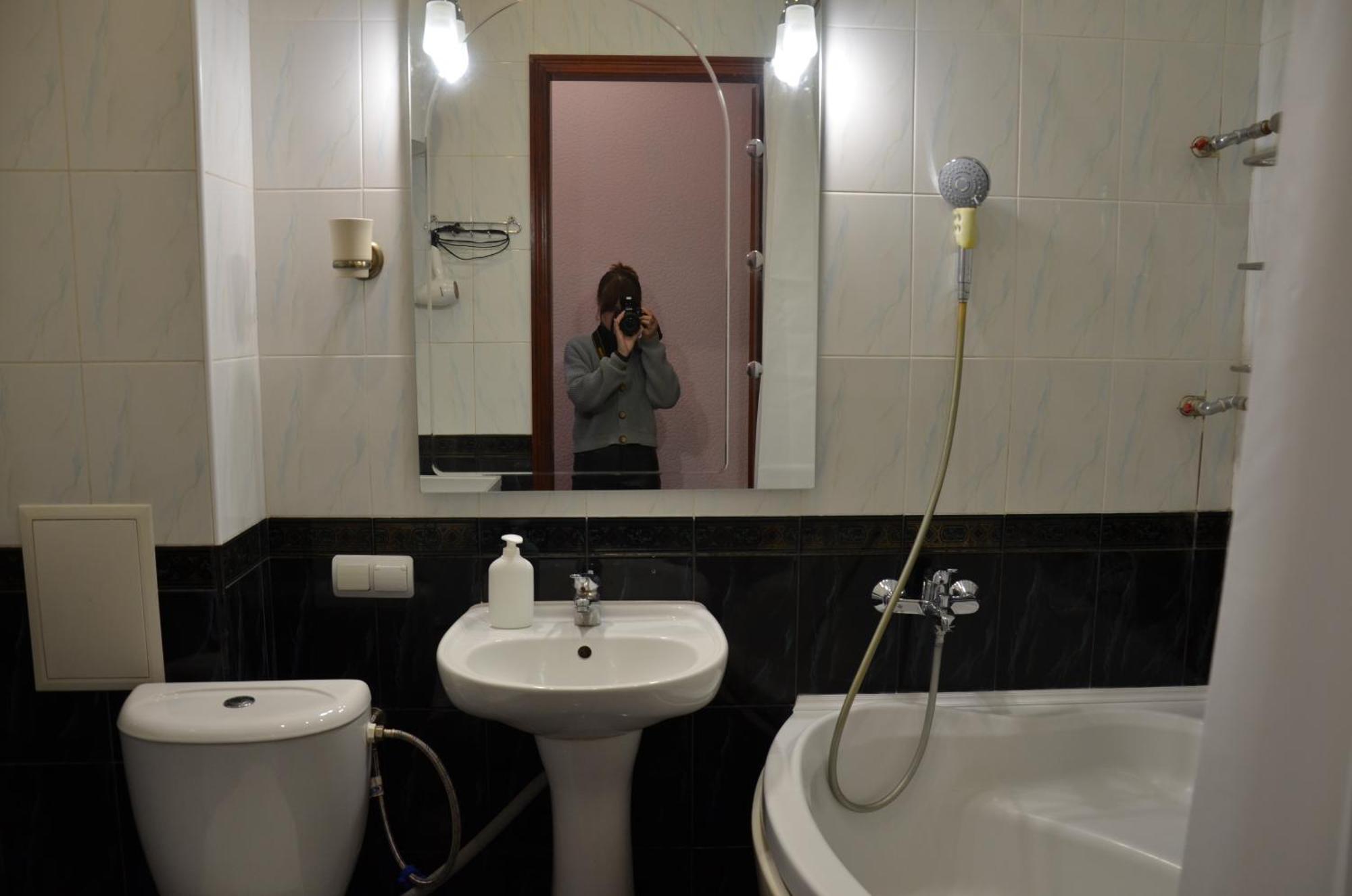 Pavlovskaya Square Apartment Kharkov Ngoại thất bức ảnh